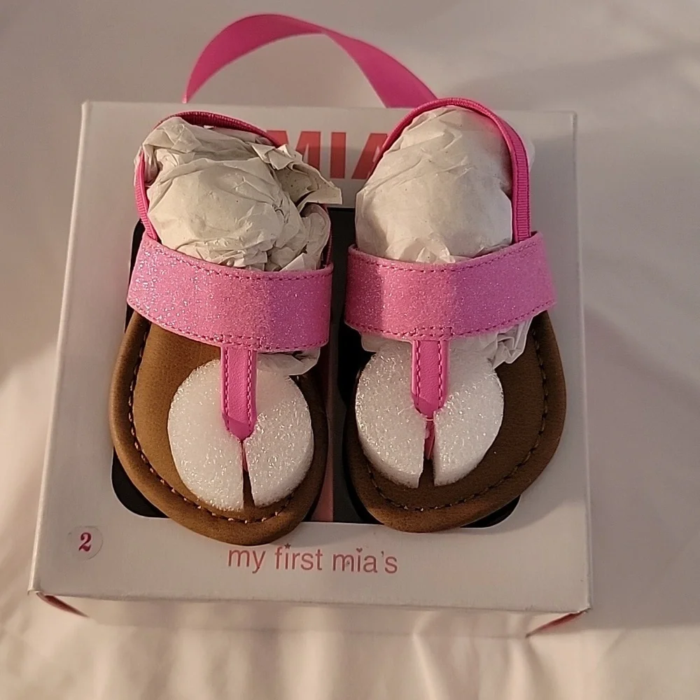 Mia (Mini) NIB Pink Glitter Baby Girl Sandals Size 2